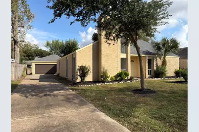 15803 Dunmoor Drive, Houston, TX 77059 - Photo 16