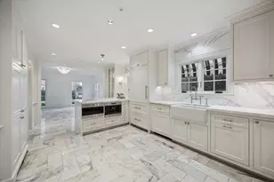 2440 Inwood Dr, Houston, TX 77019 - Photo 8