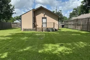 3914 Kashmere St, Houston, TX 77026 - Photo 4