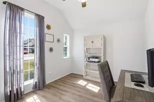 1705 Diamond Mountain Dr, Rosharon, TX 77583 - Photo 4