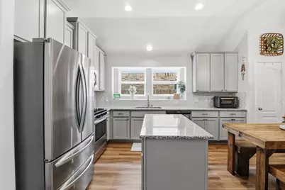 1705 Diamond Mountain Drive, Rosharon, TX 77583 - Photo 10