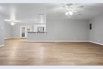 1347 E Palm Drive, Winnie, TX 77665 - Photo 14