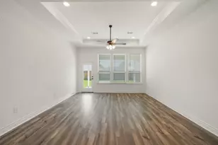 661 Amber Fls Dr, Montgomery, TX 77356 - Photo 8