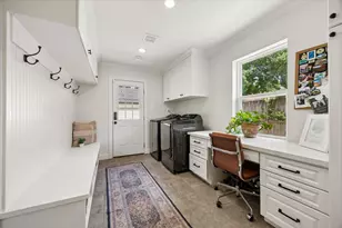 215 Greenpark Dr, Houston, TX 77079 - Photo 26