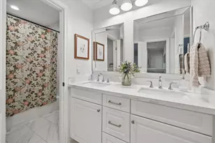 215 Greenpark Dr, Houston, TX 77079 - Photo 22