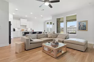 9210 Trimble Lndg Dr, Tomball, TX 77375 - Photo 4
