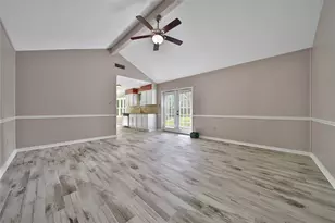 2006 Mermaid Ln, Houston, TX 77062 - Photo 8
