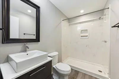 3618 Garrott Street #17, Houston, TX 77006 - Photo 6