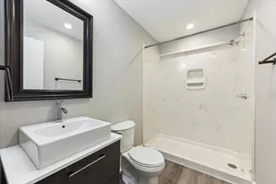 3618 Garrott St, Houston, TX 77006 - Photo 6