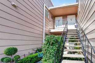 2800 Jeanetta St, Houston, TX 77063 - Photo 4