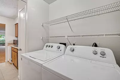 2800 Jeanetta Street #406, Houston, TX 77063 - Photo 22
