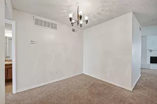 2800 Jeanetta St, Houston, TX 77063 - Photo 12
