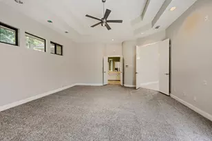 3 Hillside View Pl, The Woodlands, TX 77381 - Photo 14
