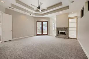 3 Hillside View Pl, The Woodlands, TX 77381 - Photo 6