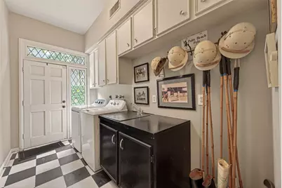 2030 Southgate Boulevard, Houston, TX 77030 - Photo 16