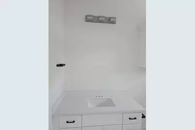 7900 Bowen Street #A-B, Houston, TX 77051 - Photo 14