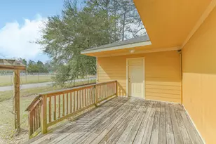 1103 Williams St, Cleveland, TX 77327 - Photo 8