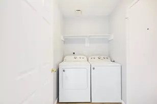 2922 Abbey Field Dr, Pearland, TX 77584 - Photo 8