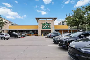 1010 Rosine St, Houston, TX 77019 - Photo 4