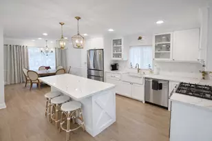 13006 Queensbury Ln, Houston, TX 77079 - Photo 2