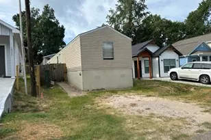 16915 Balmoral, Montgomery, TX 77316 - Photo 1