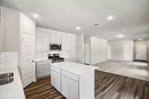 31114 Cass River Ln, Waller, TX 77484 - Photo 4