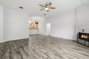 12242 Rutgers Park Ct, Pasadena, TX 77058 - Photo 4