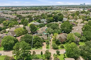 13026 Waldemere Dr, Houston, TX 77077 - Photo 32