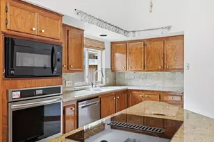 13026 Waldemere Dr, Houston, TX 77077 - Photo 12