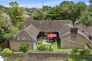13026 Waldemere Dr, Houston, TX 77077 - Photo 30
