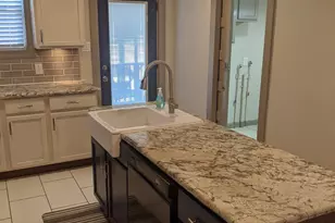 407 S 2nd St, Humble, TX 77338 - Photo 12