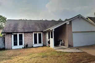 8419 Windell Ln, Houston, TX 77040 - Photo 1