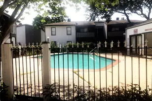 7200 Clarewood Dr, Houston, TX 77036 - Photo 16