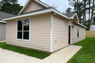 11595 Persimmon St, Willis, TX 77318 - Photo 1