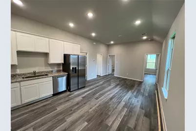 11595 Persimmon Street, Willis, TX 77318 - Photo 4