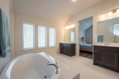 4602 Ana Ridge Lane, Fulshear, TX 77441 - Photo 18