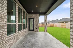 445 Soaring Sparrow Trl, Katy, TX 77493 - Photo 2