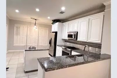 2905 W Dallas Street, Houston, TX 77019 - Photo 2