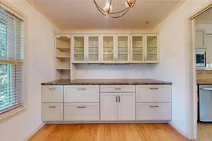 1915 Ashford Hollow Ln, Houston, TX 77077 - Photo 8