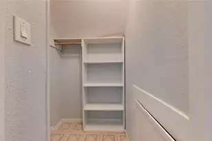 1915 Ashford Hollow Ln, Houston, TX 77077 - Photo 38