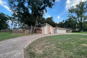 807 Shell Ave, Cleveland, TX 77327 - Photo 1