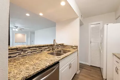260 El Dorado Boulevard #3101, Houston, TX 77598 - Photo 12