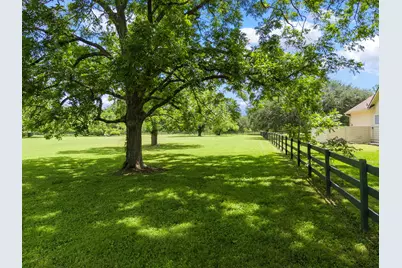 5326 Harris Woods Trace, Fulshear, TX 77441 - Photo 2