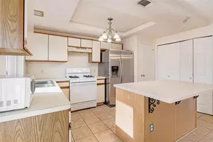 2810 Grants Lake Blvd, Sugar Land, TX 77479 - Photo 10