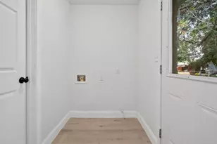 900 Largo St, Baytown, TX 77520 - Photo 12