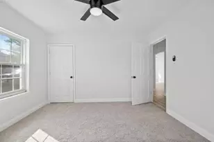 900 Largo St, Baytown, TX 77520 - Photo 6
