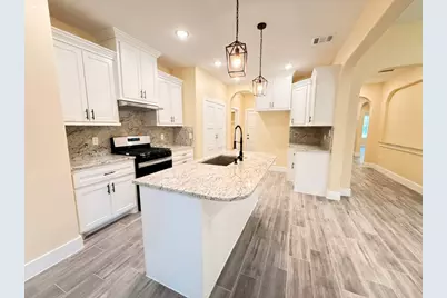 14880 Coaltown Rd, Willis, TX 77378 - Photo 8