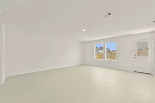 12403 Mountain Daisy Rd, Houston, TX 77038 - Photo 8