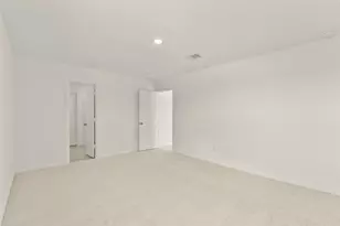 12403 Mountain Daisy Rd, Houston, TX 77038 - Photo 24