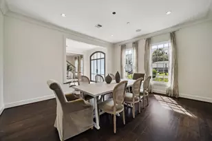 3738 Wickersham Ln, Houston, TX 77027 - Photo 4